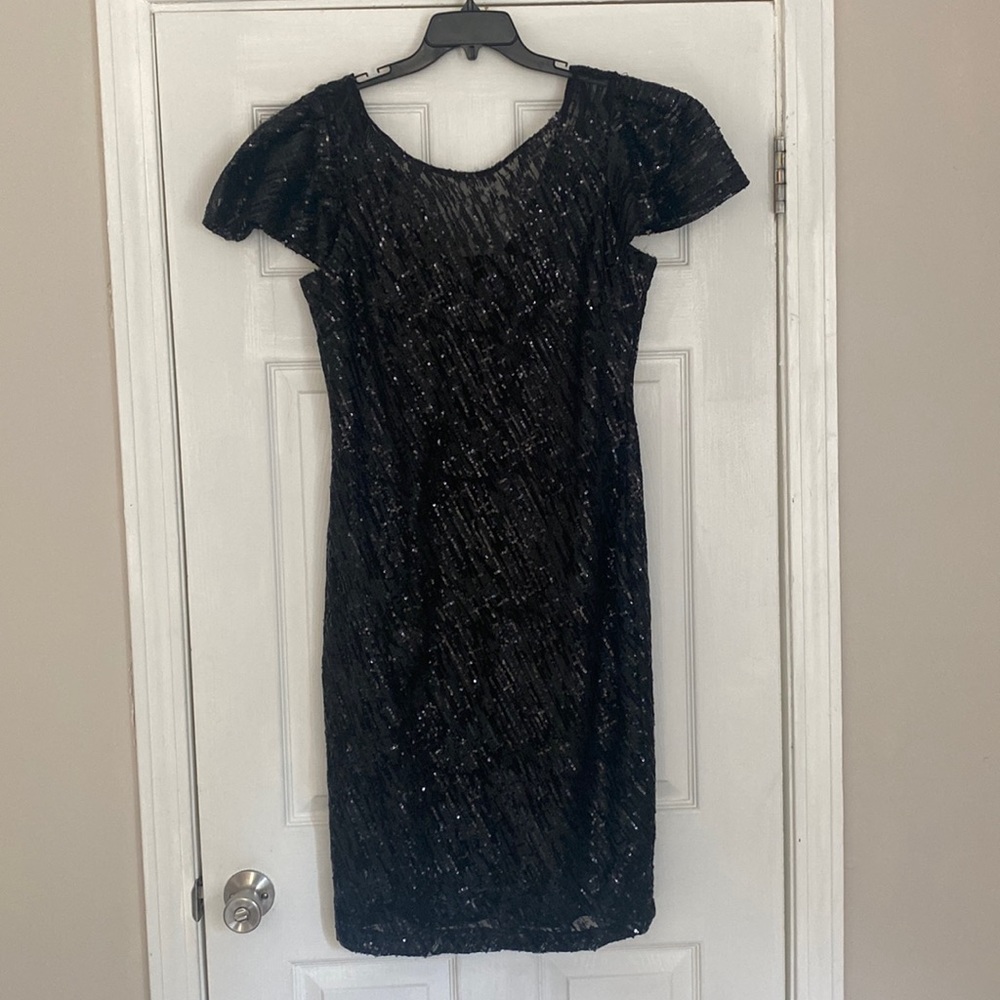 Beautiful ruched sleeve sequin dress size 14.